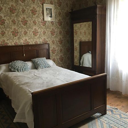 Chez Christian Bed and Breakfast LʼIsle-en-Dodon Buitenkant foto