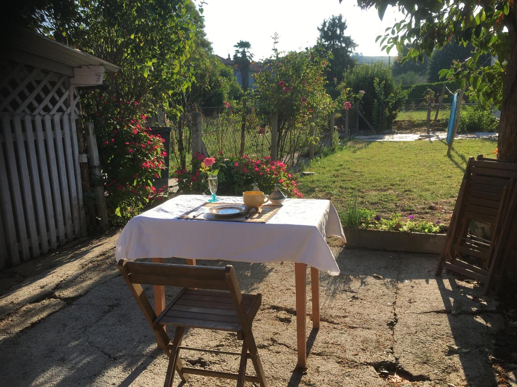 Chez Christian Bed and Breakfast LʼIsle-en-Dodon Buitenkant foto